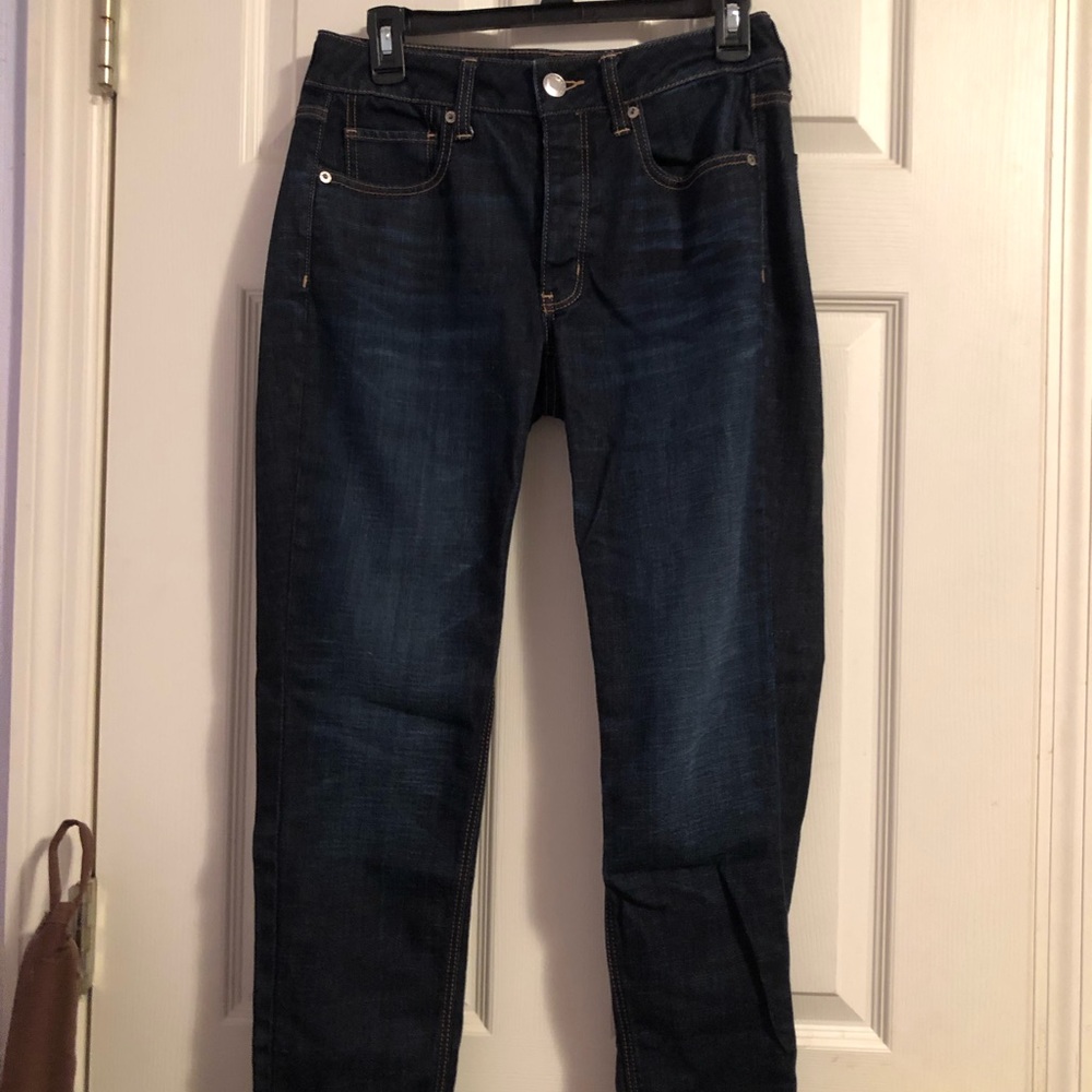 Stretch Fit!!! American Eagle Tomgirl Jeans